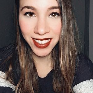 Meet your Posher, Natalie